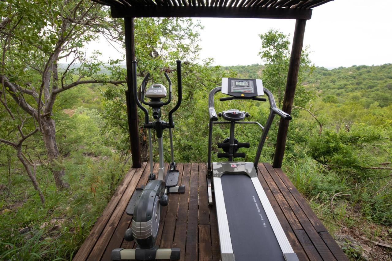 Parsons Hilltop Safari Camp 巴卢莱自然保护区 外观 照片