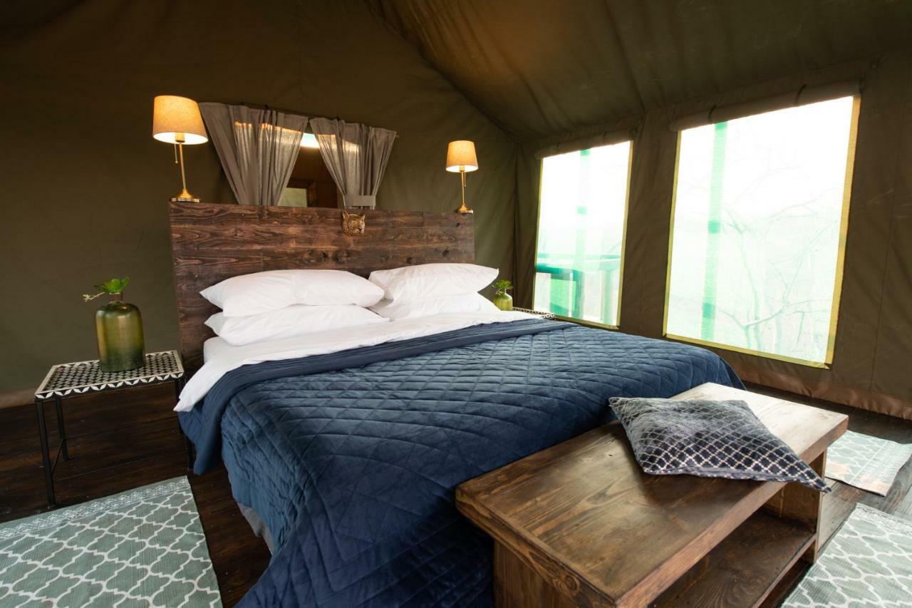 Parsons Hilltop Safari Camp 巴卢莱自然保护区 外观 照片